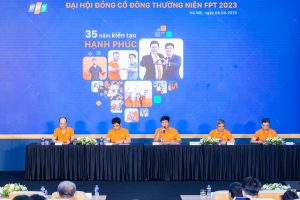 ĐHĐCĐ FPT 2023- Chủ tịch Trương Gia Bình chia sẻ sứ mệnh kiến tạo hạnh phúc