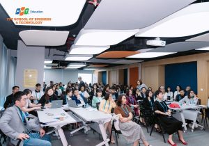 quan-ly-va-lanh-dao-doanh-nghiep-thao-luan-chien-luoc-tai-mba-fpt3123
