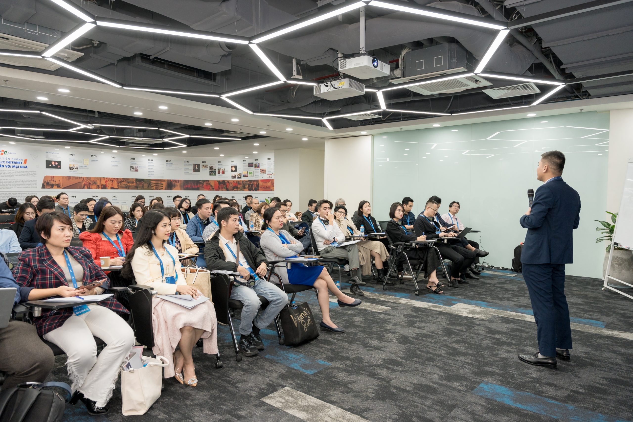 Các khóa học quản trị của FSB/FPT